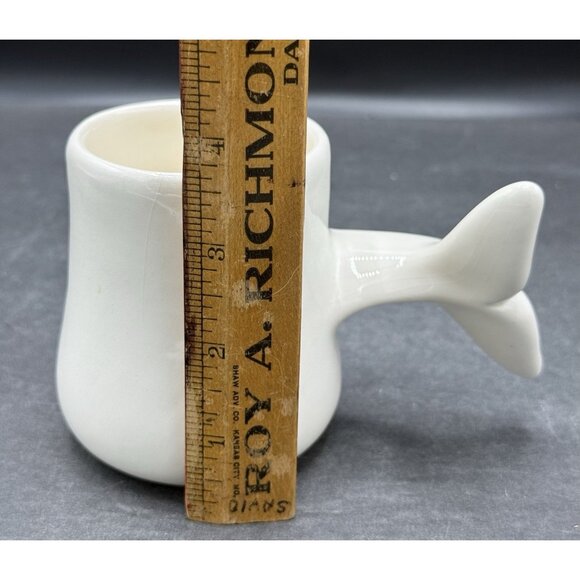 Doug Wylie Signed Whale Tail Handle Glazed Pottery Mug 2012 - Picture 5 of 7